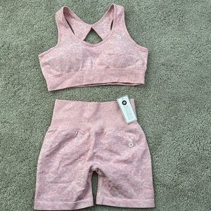 Astoria activewear set